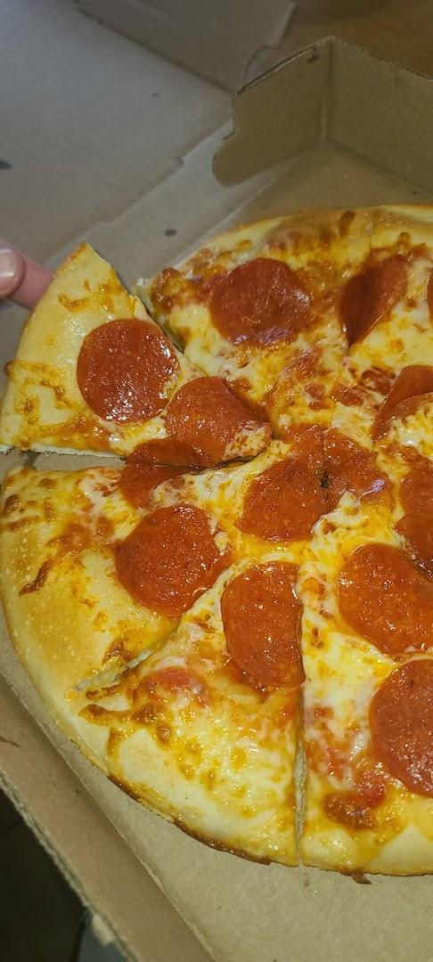 Jim's Family Style Pizza